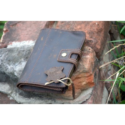 7 in.  Leather Clutch Passport Card Cash Zipper Holder A610